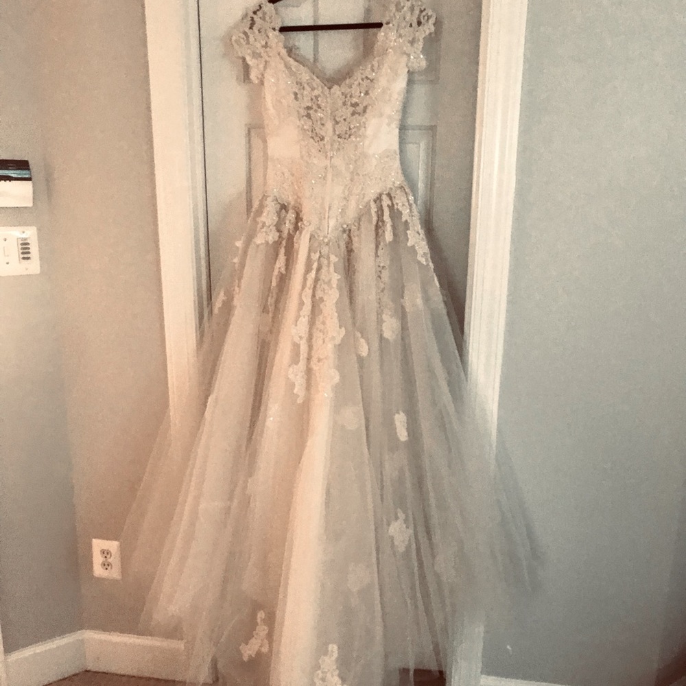 Vintage Galina Wedding Gown